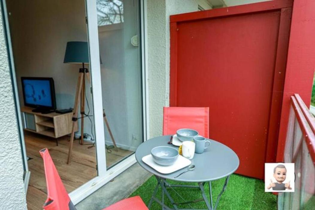 דירות פאו Le Petit Park-Studio-Terrasse- Piscine-Wifi Fibre מראה חיצוני תמונה